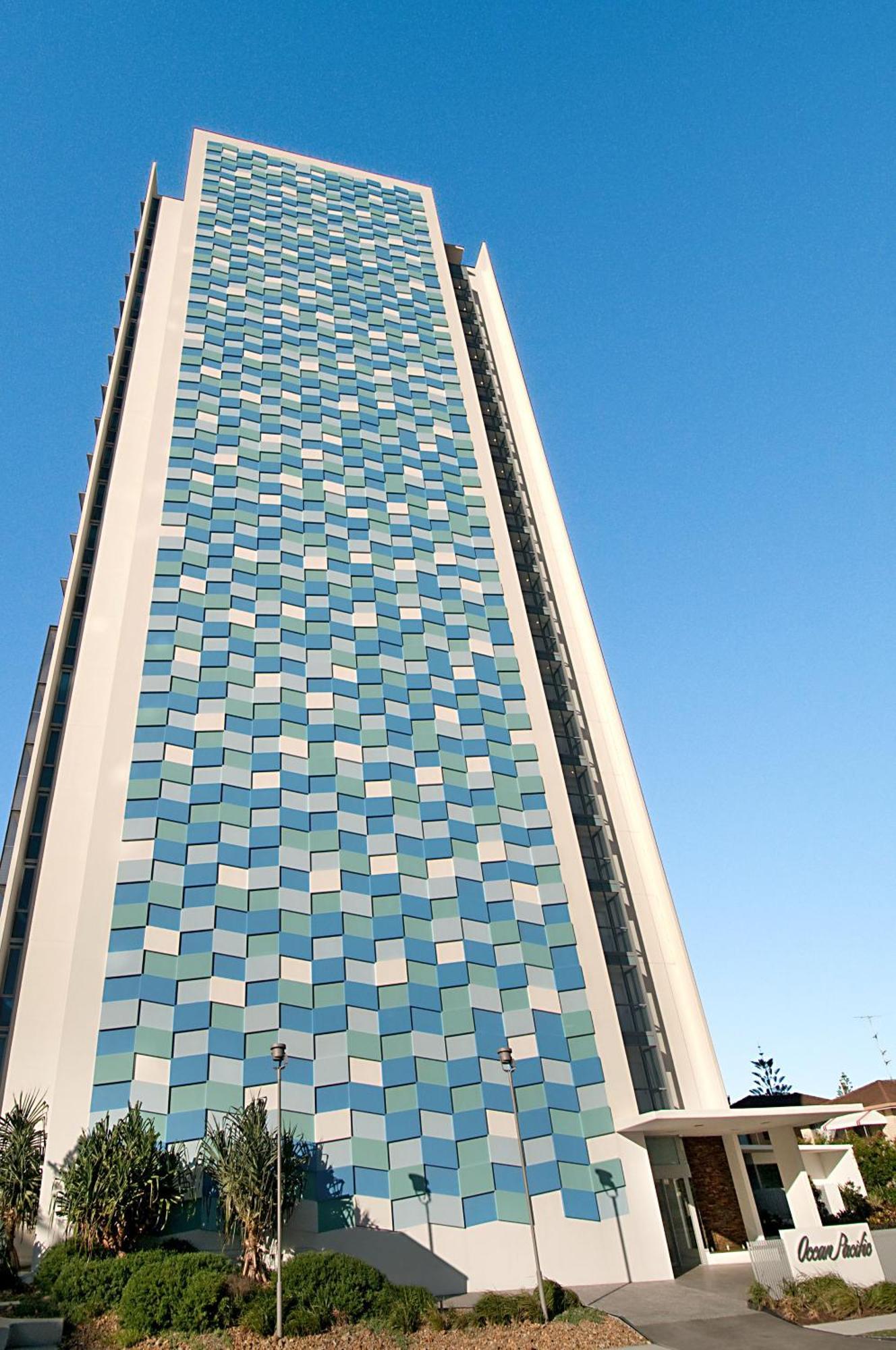 Ocean Pacific Resort - Official Broadbeach Exterior foto